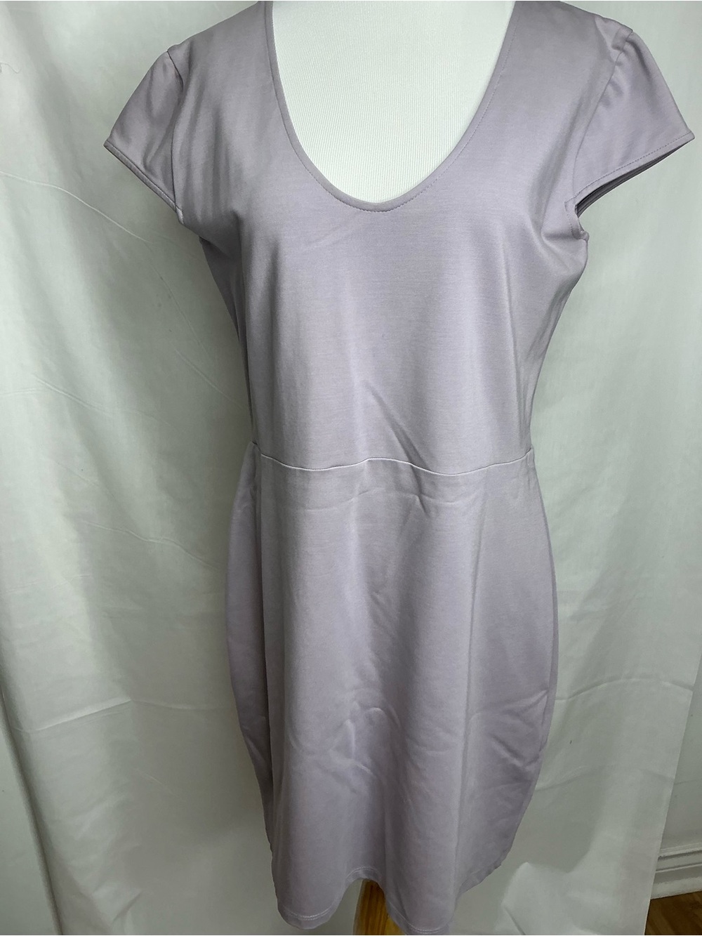 2238 - Women’s Lavender Scoop Neck Dress